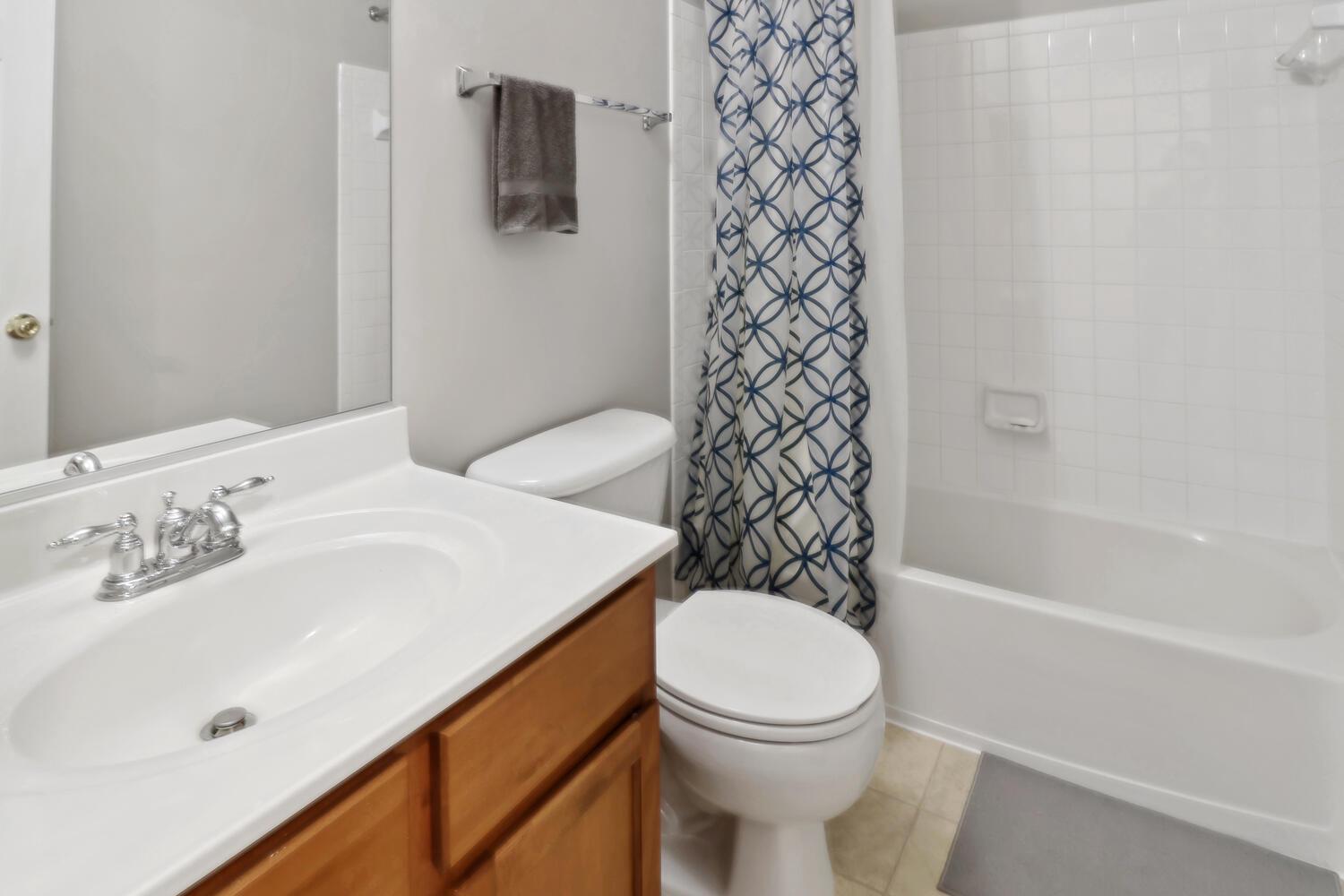 4461 BEACON GROVE CIRCLE A 703A