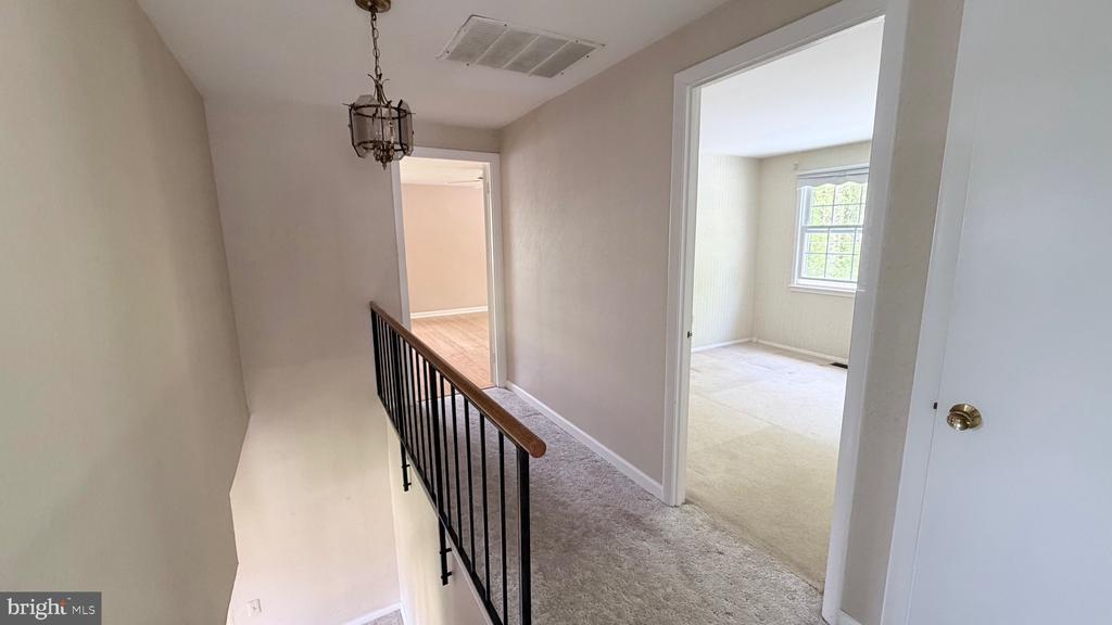 4325 MAJESTIC LANE