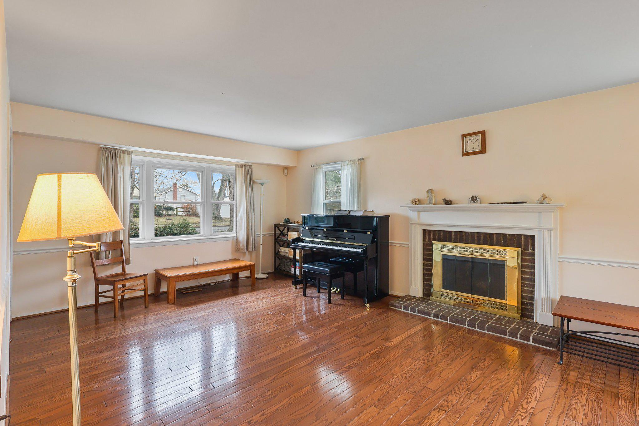4228 PAGEANT LANE