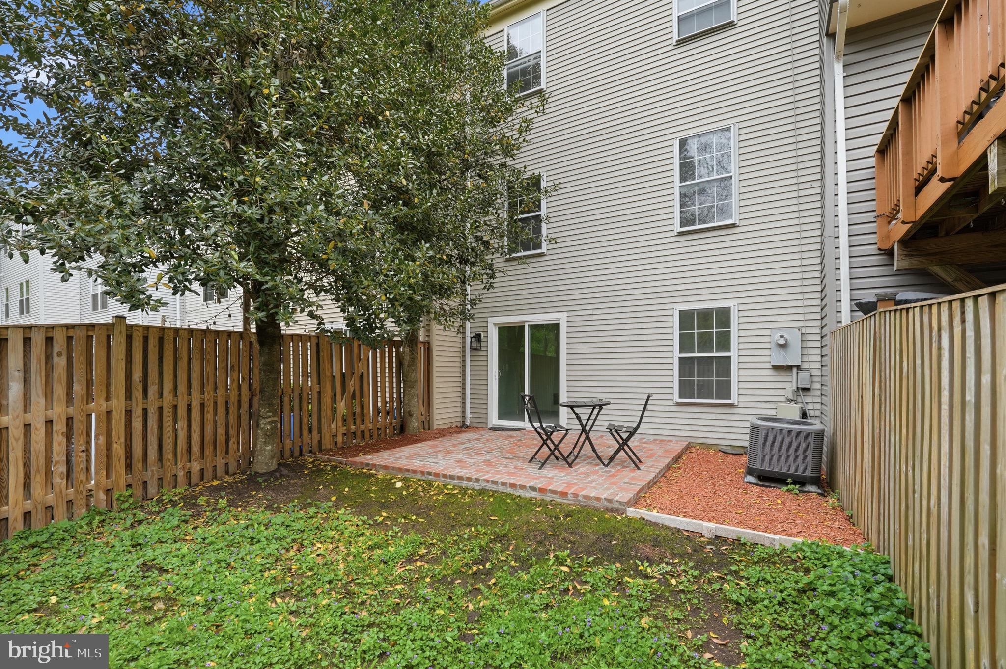 3603 SWEETHORN COURT