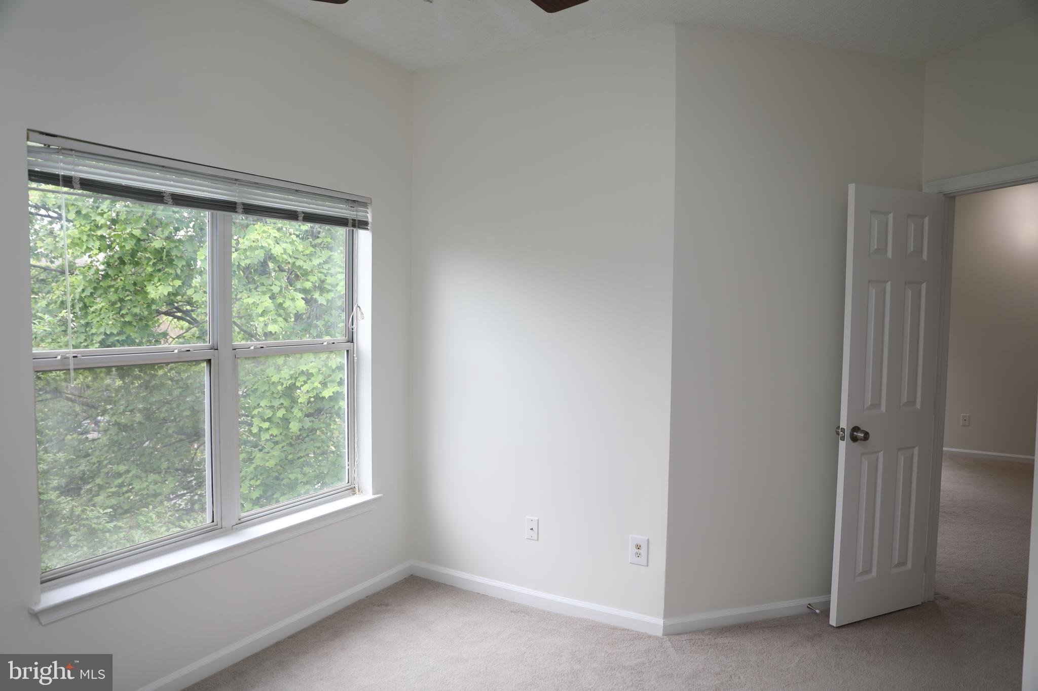 14302 ROSY LANE 33