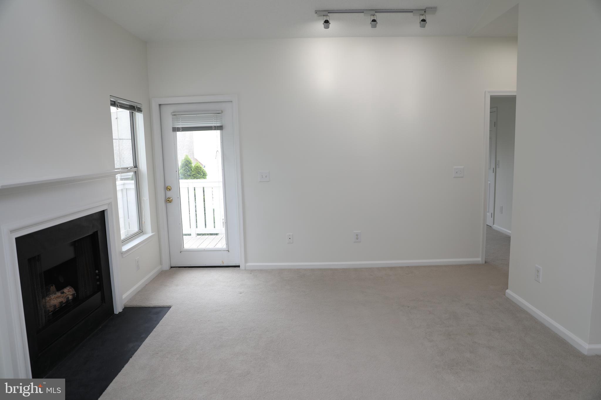 14302 ROSY LANE 33