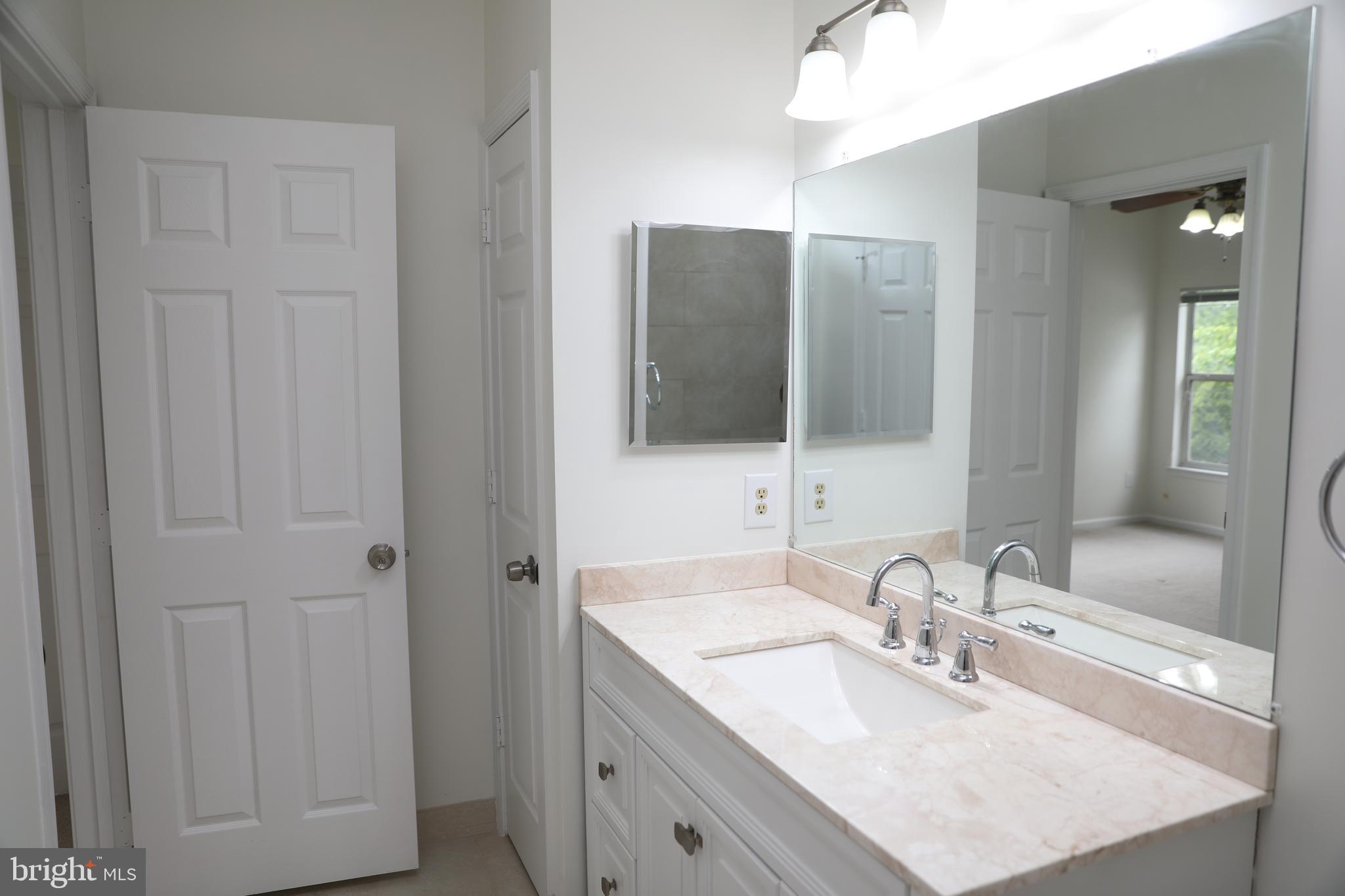 14302 ROSY LANE 33