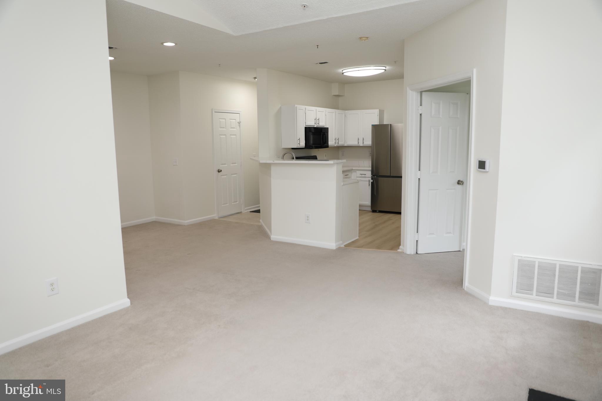 14302 ROSY LANE 33