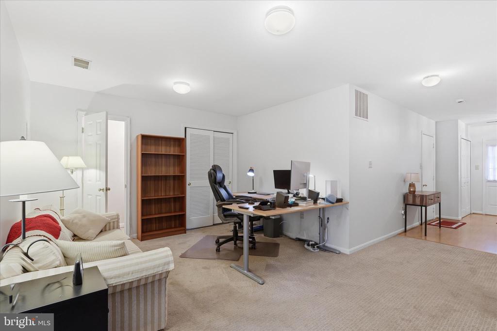 6013 KEBLE DRIVE