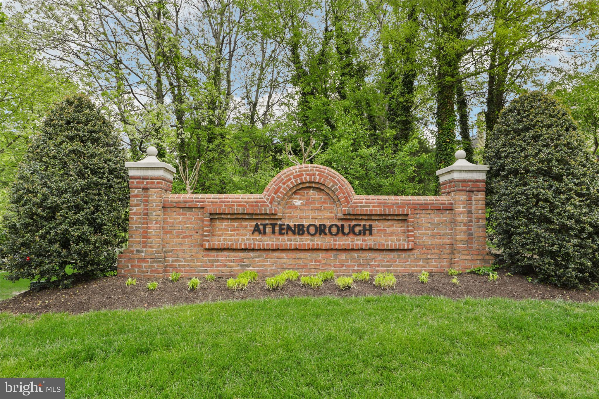6013 KEBLE DRIVE