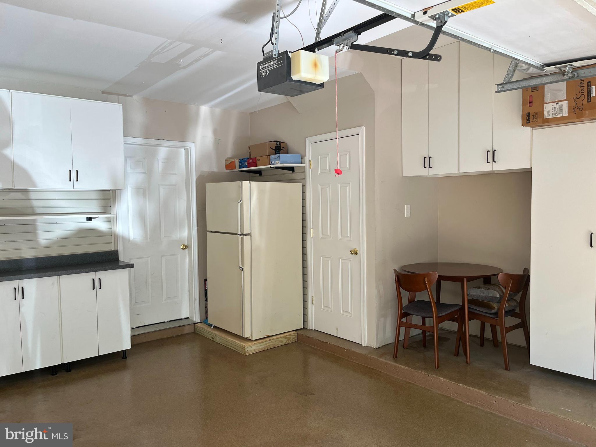 9574 LAGERSFIELD CIRCLE