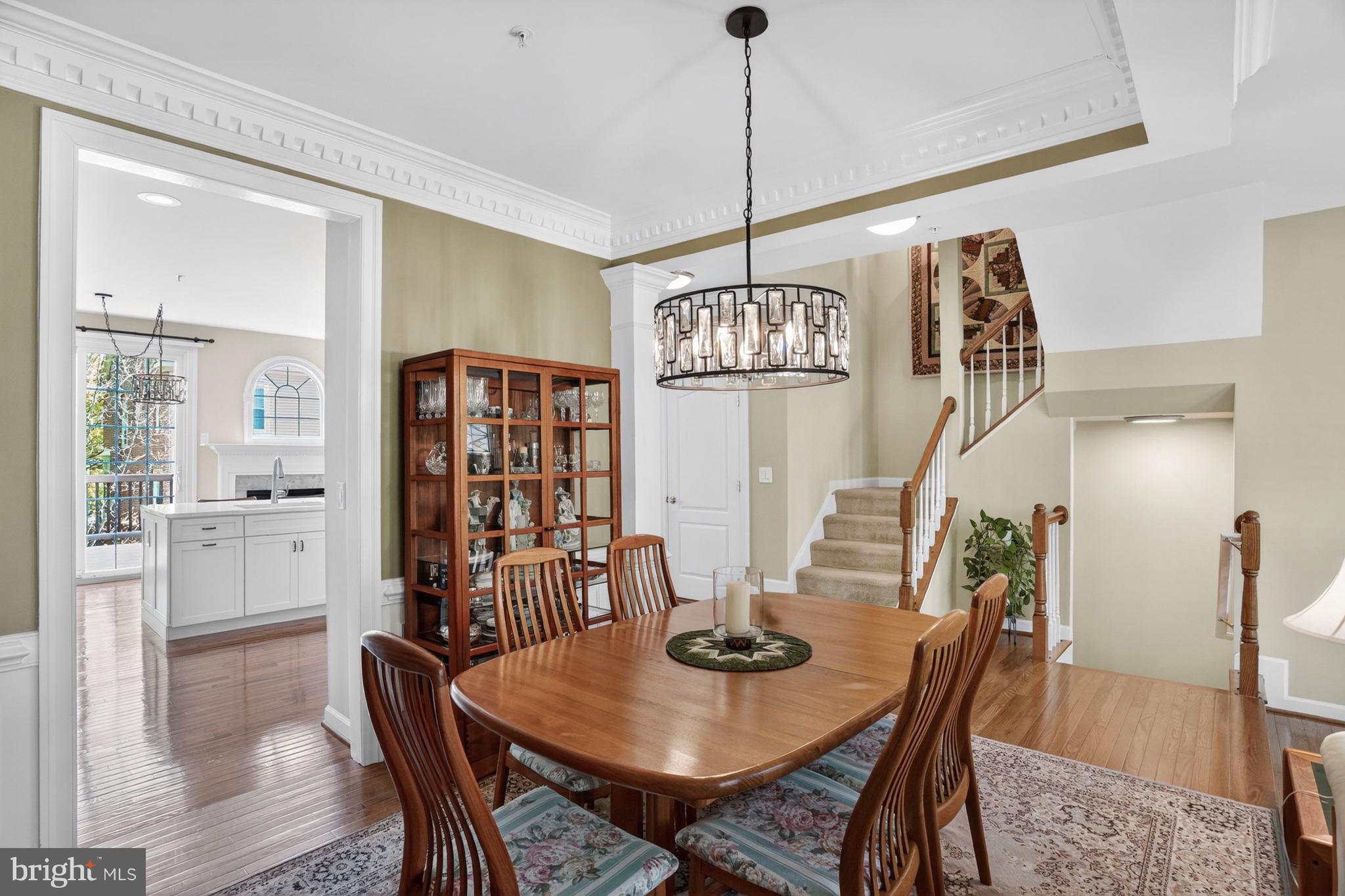 9574 LAGERSFIELD CIRCLE