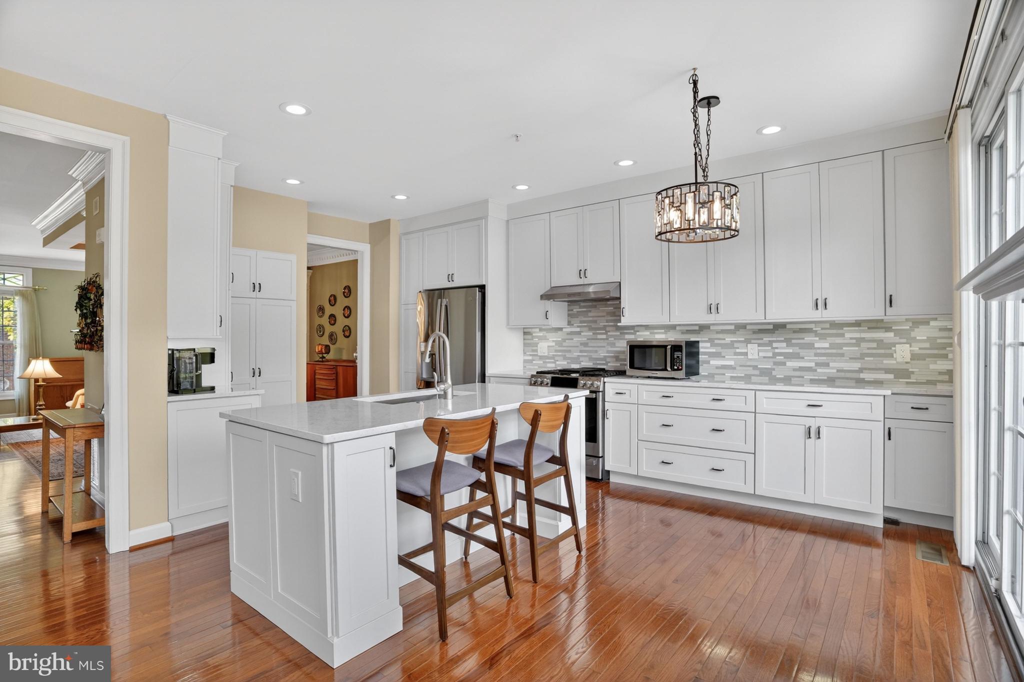 9574 LAGERSFIELD CIRCLE