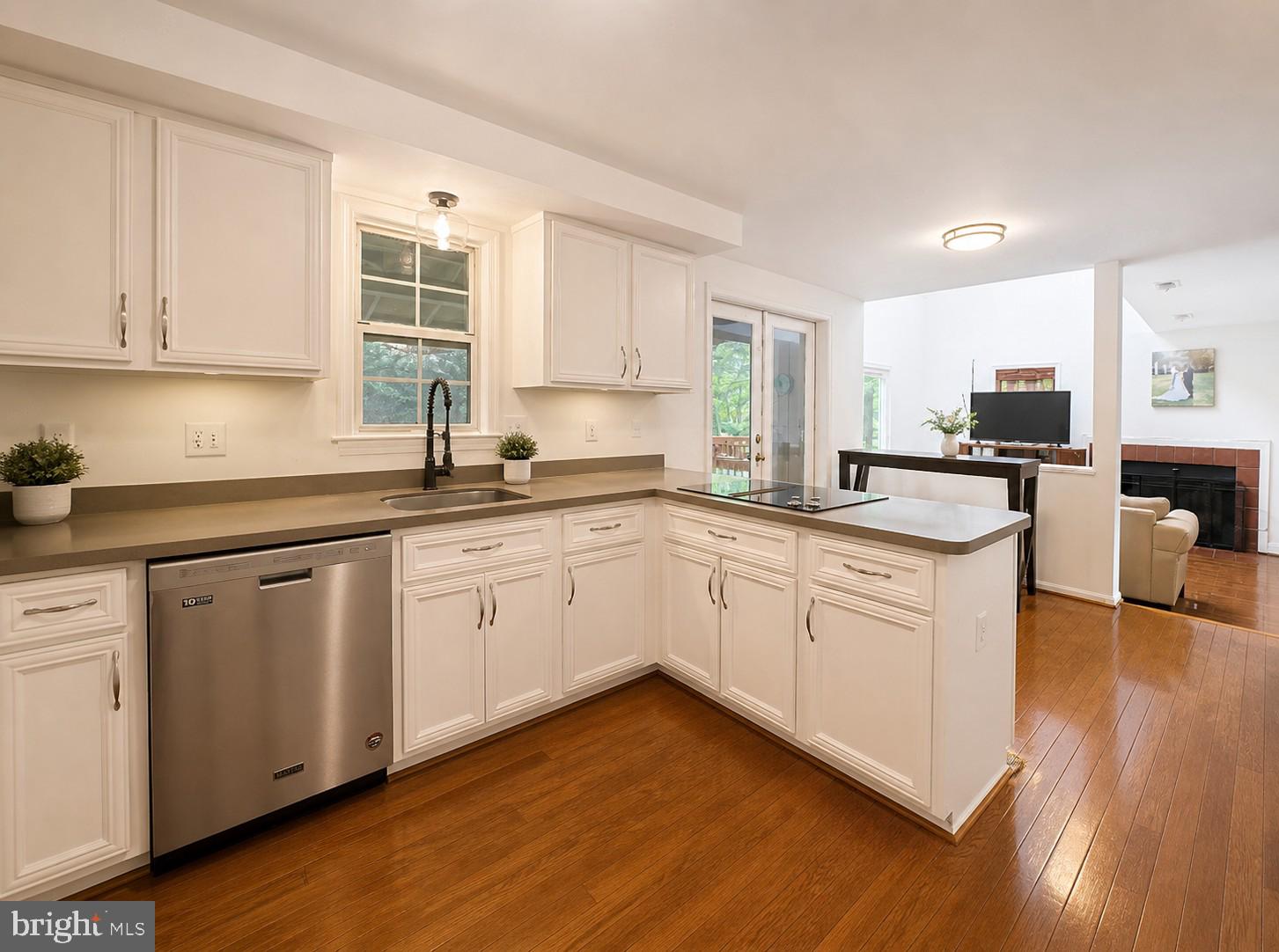 2819 OTSEGO DRIVE