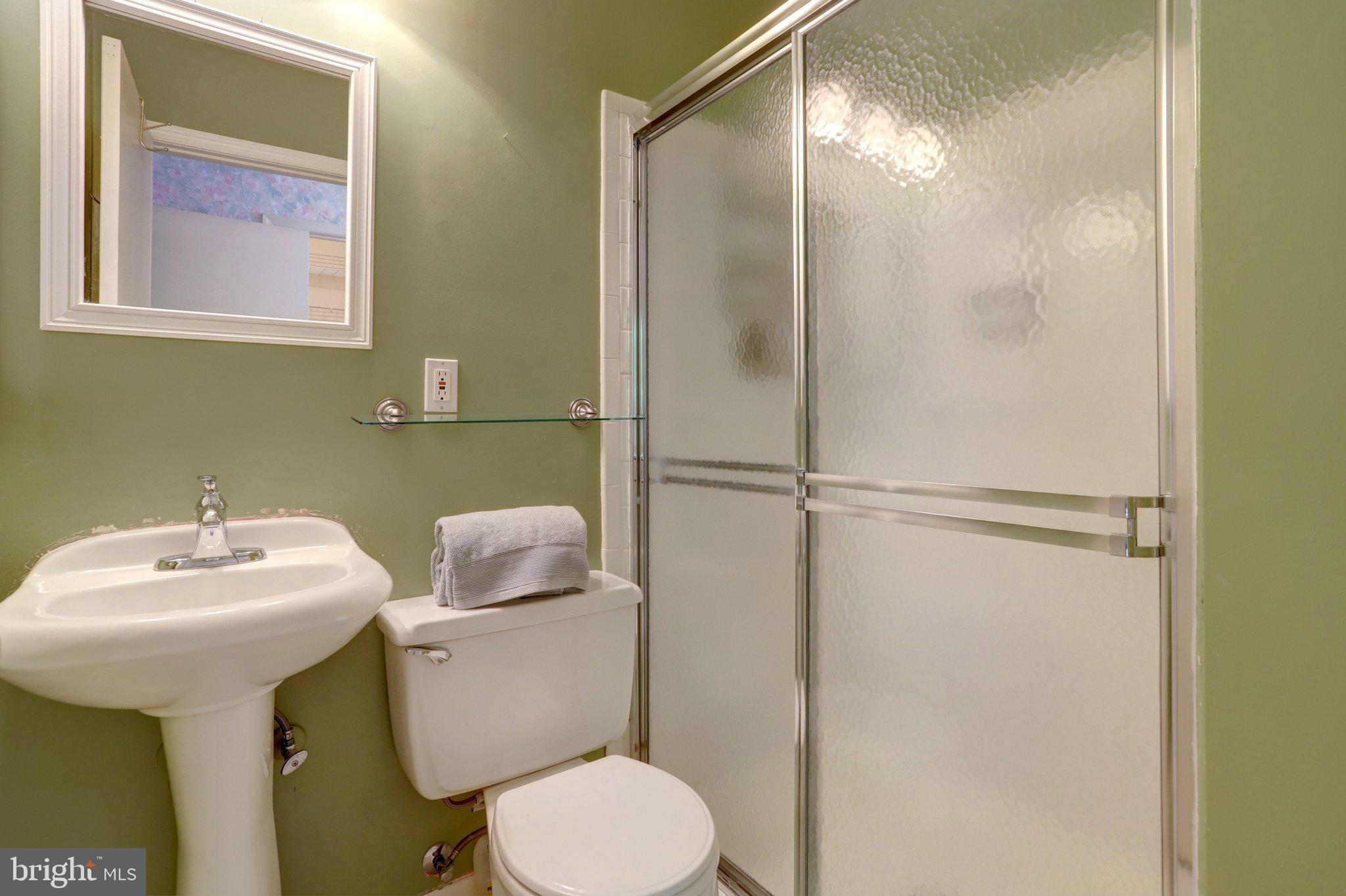 3350 CONTESSA COURT