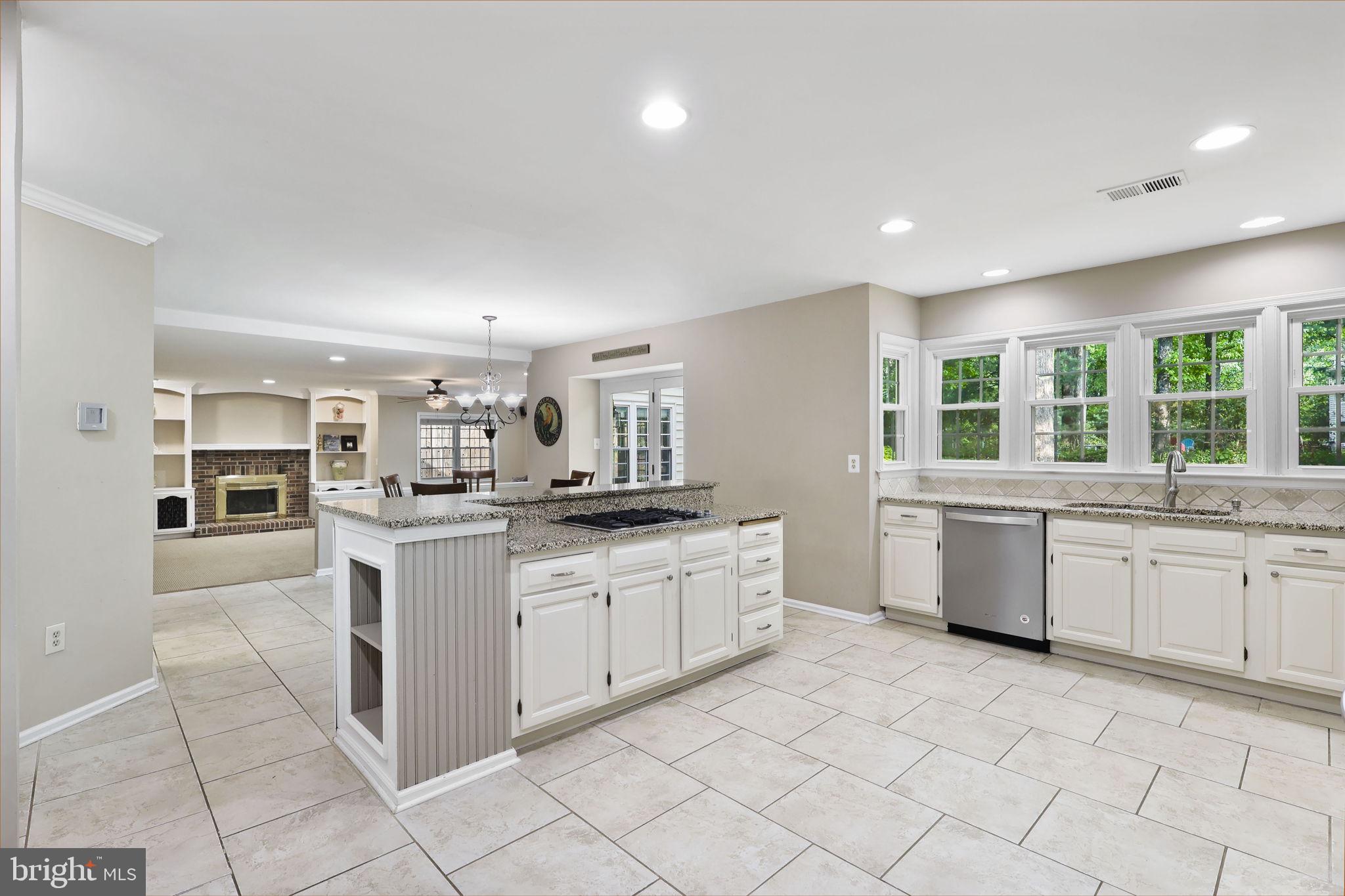 2989 FRANKLIN OAKS DRIVE