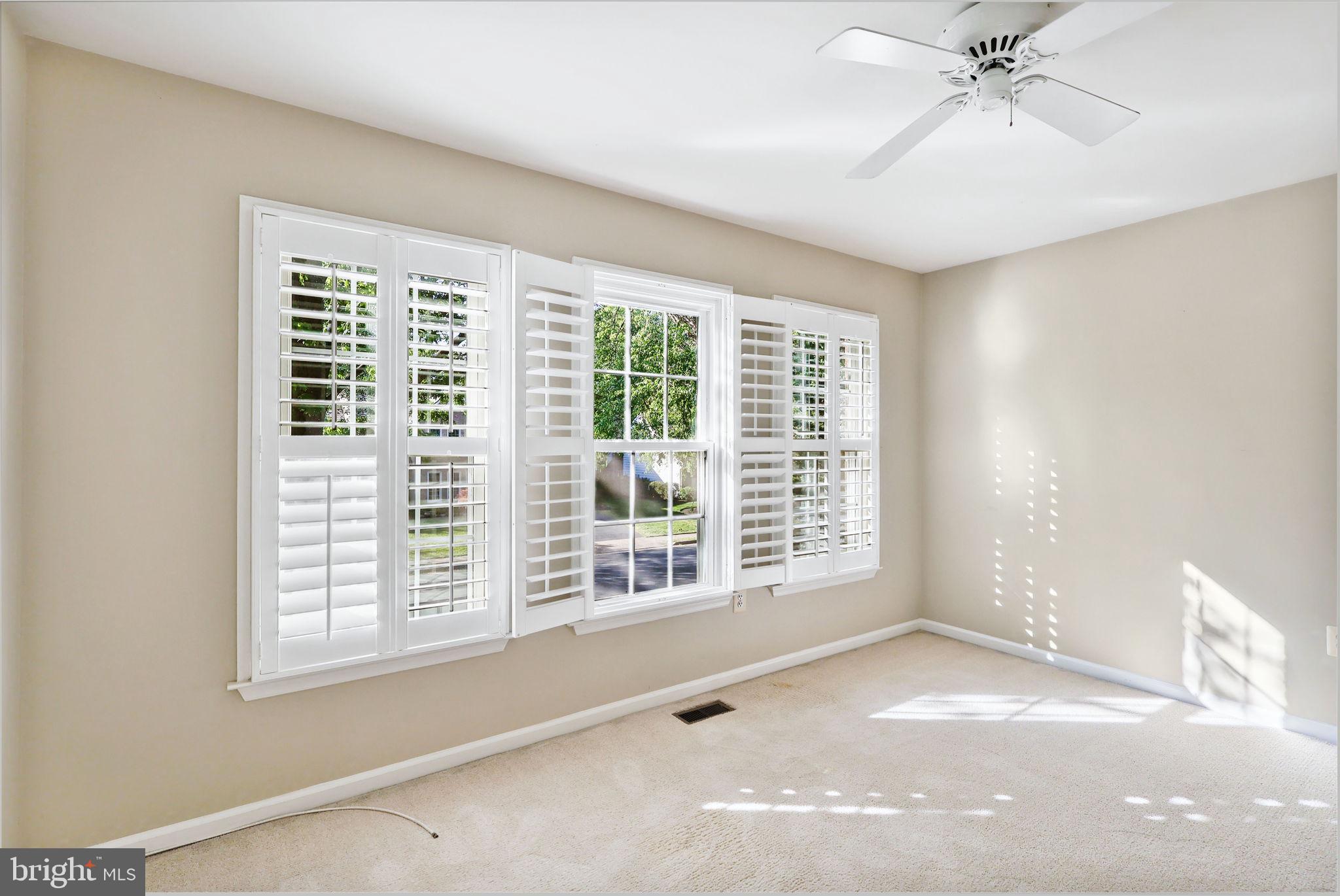 2989 FRANKLIN OAKS DRIVE