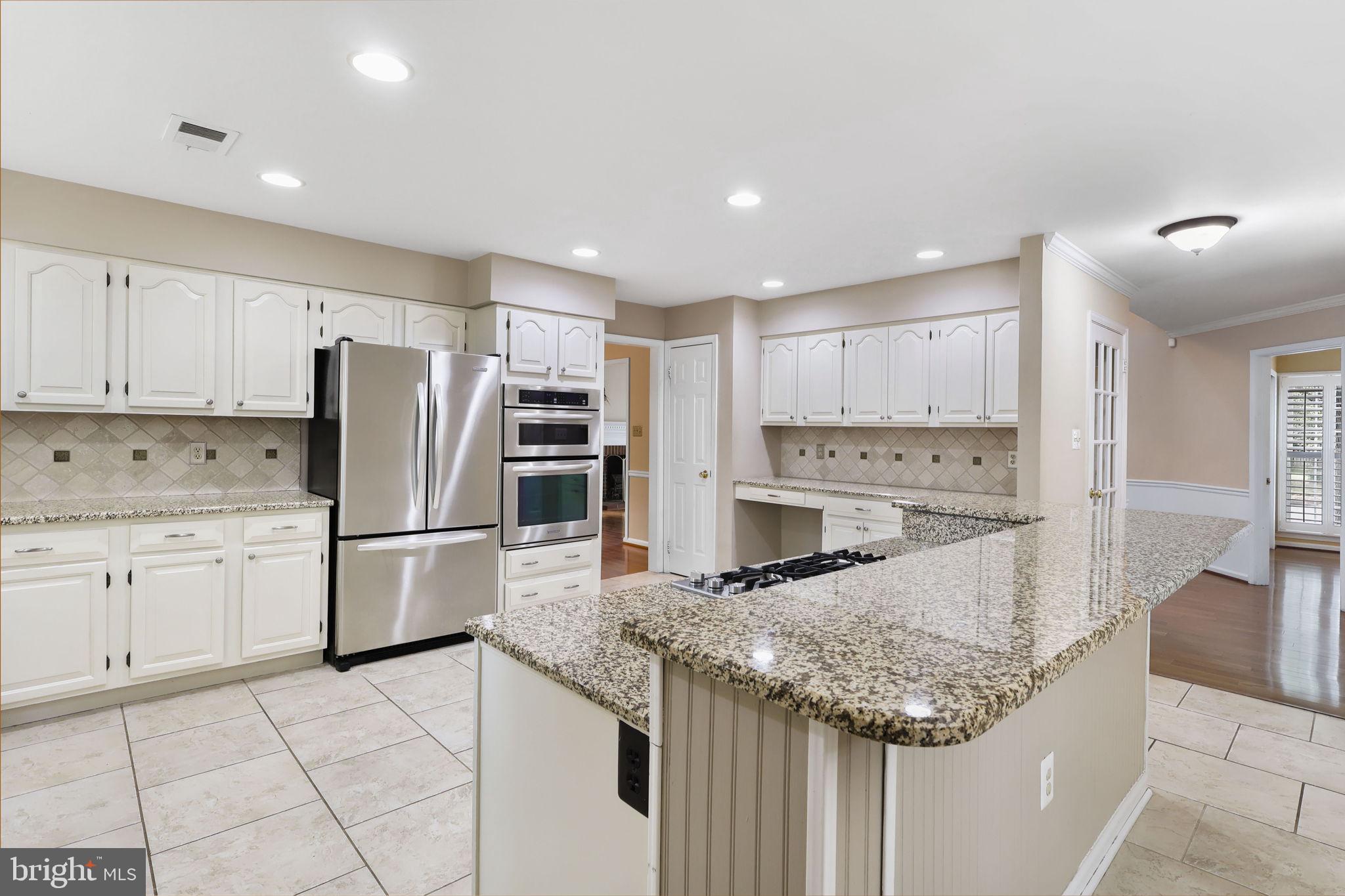 2989 FRANKLIN OAKS DRIVE