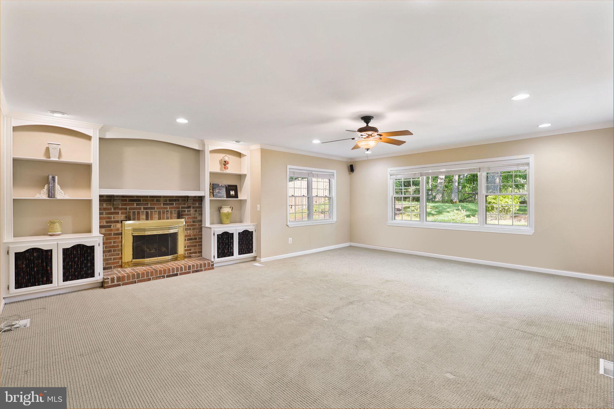2989 FRANKLIN OAKS DRIVE
