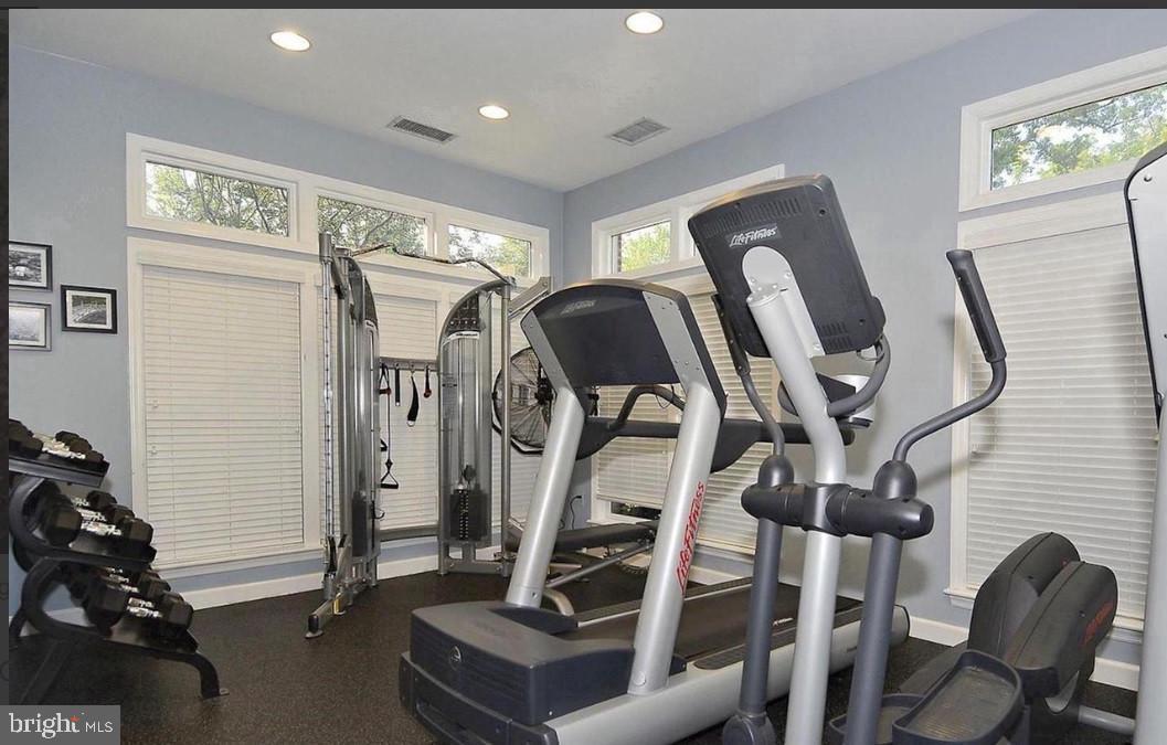 1701 LAKE SHORE CREST DRIVE 11