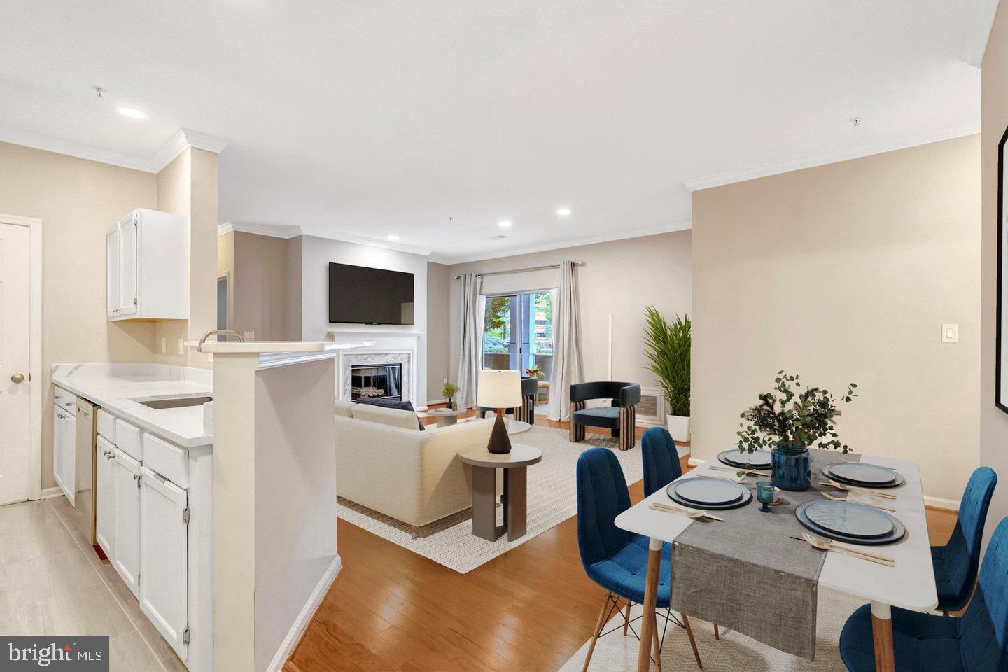 1701 LAKE SHORE CREST DRIVE 11