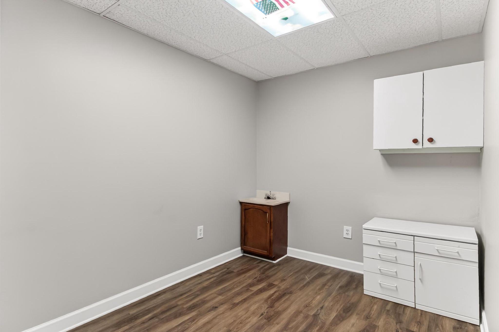 104 ELDEN STREET 14