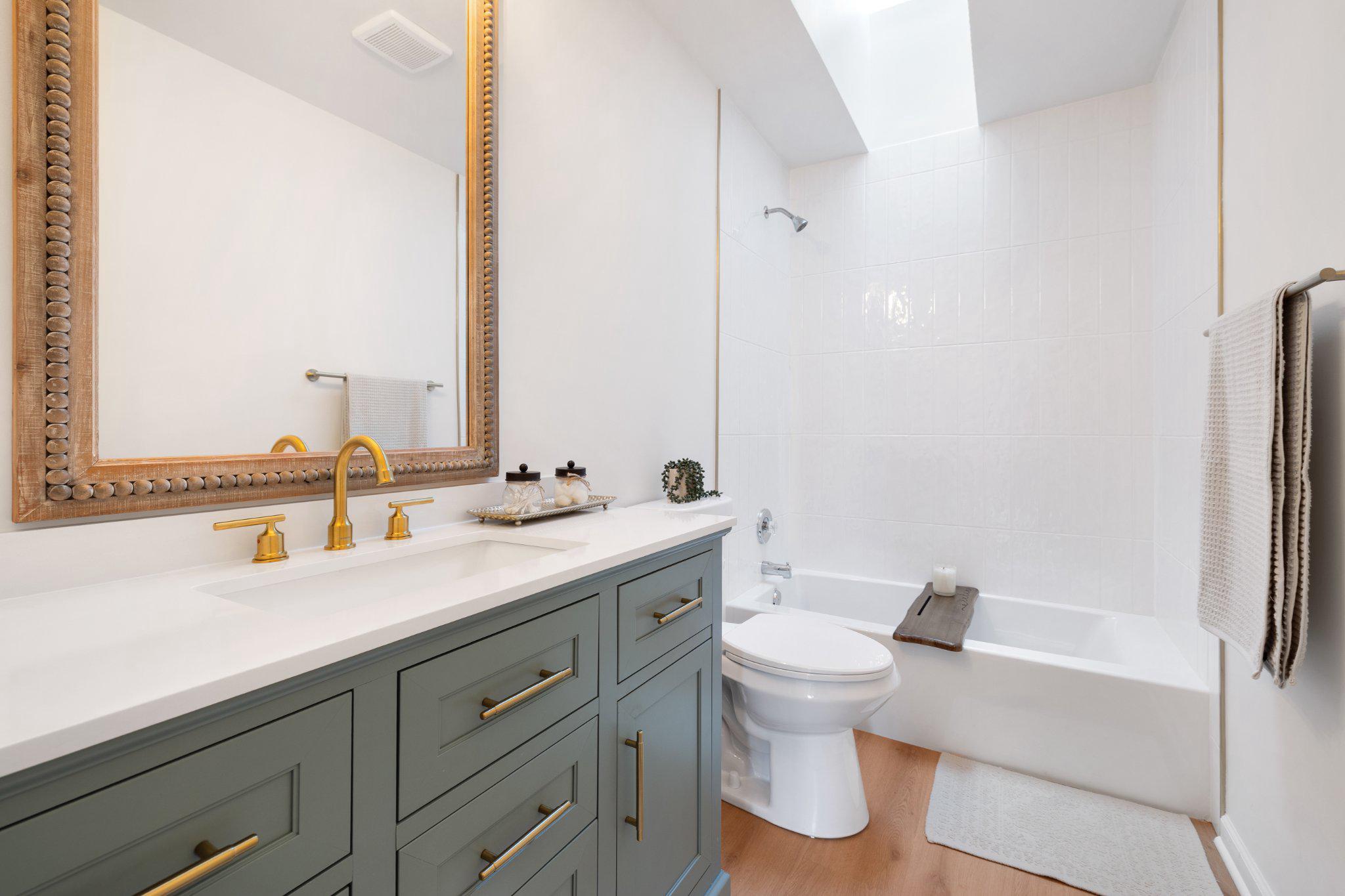 14516 OAK CLUSTER DRIVE