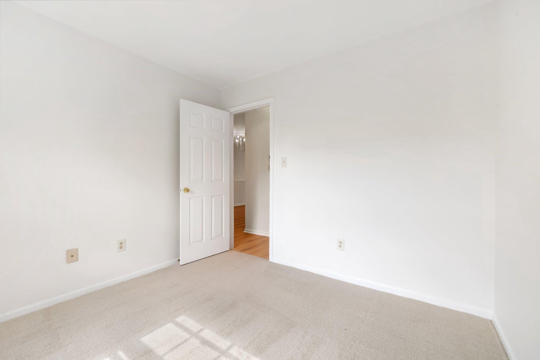 14516 OAK CLUSTER DRIVE