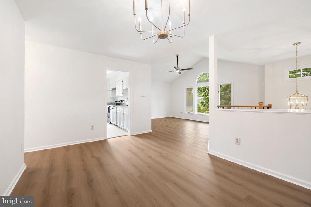 14516 OAK CLUSTER DRIVE