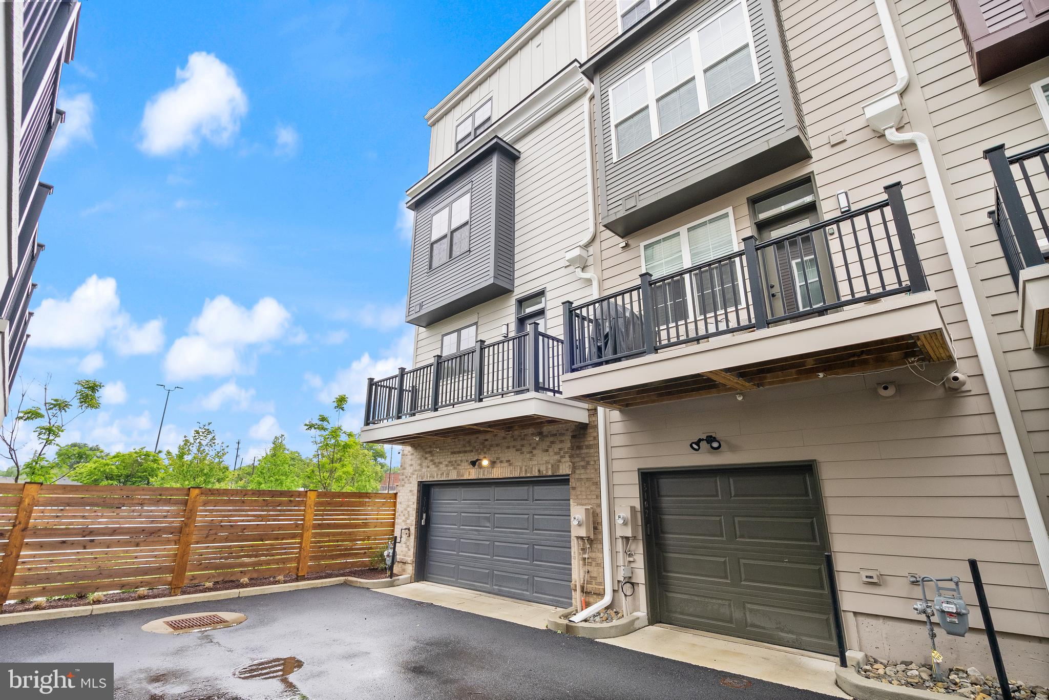 3100 CAMBER PLACE
