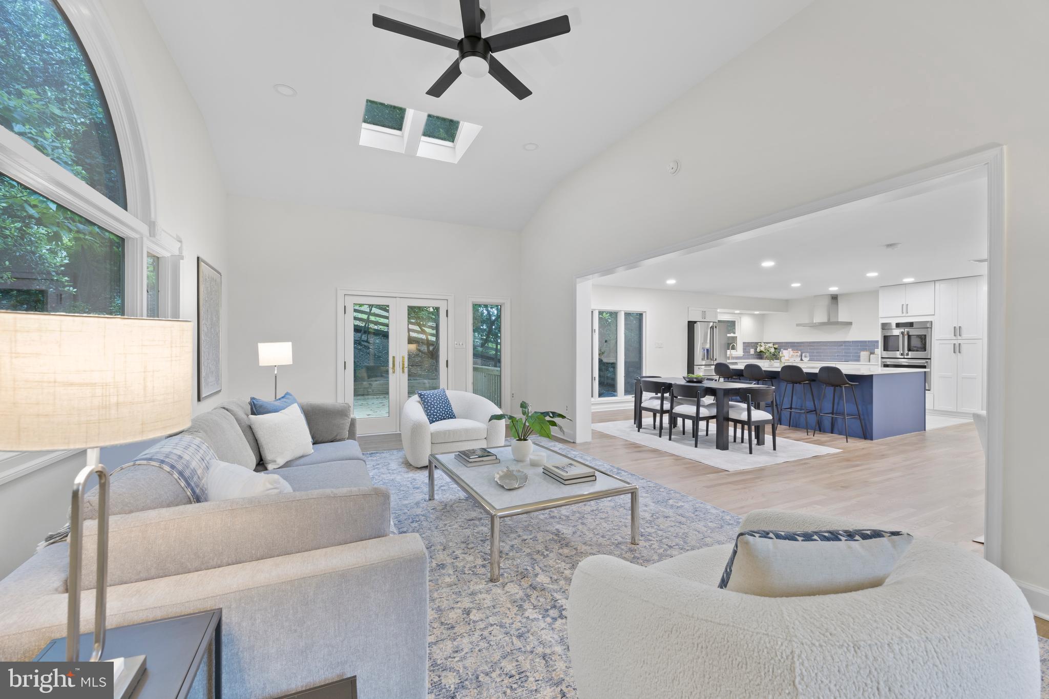 5610 SHADE TREE LANE