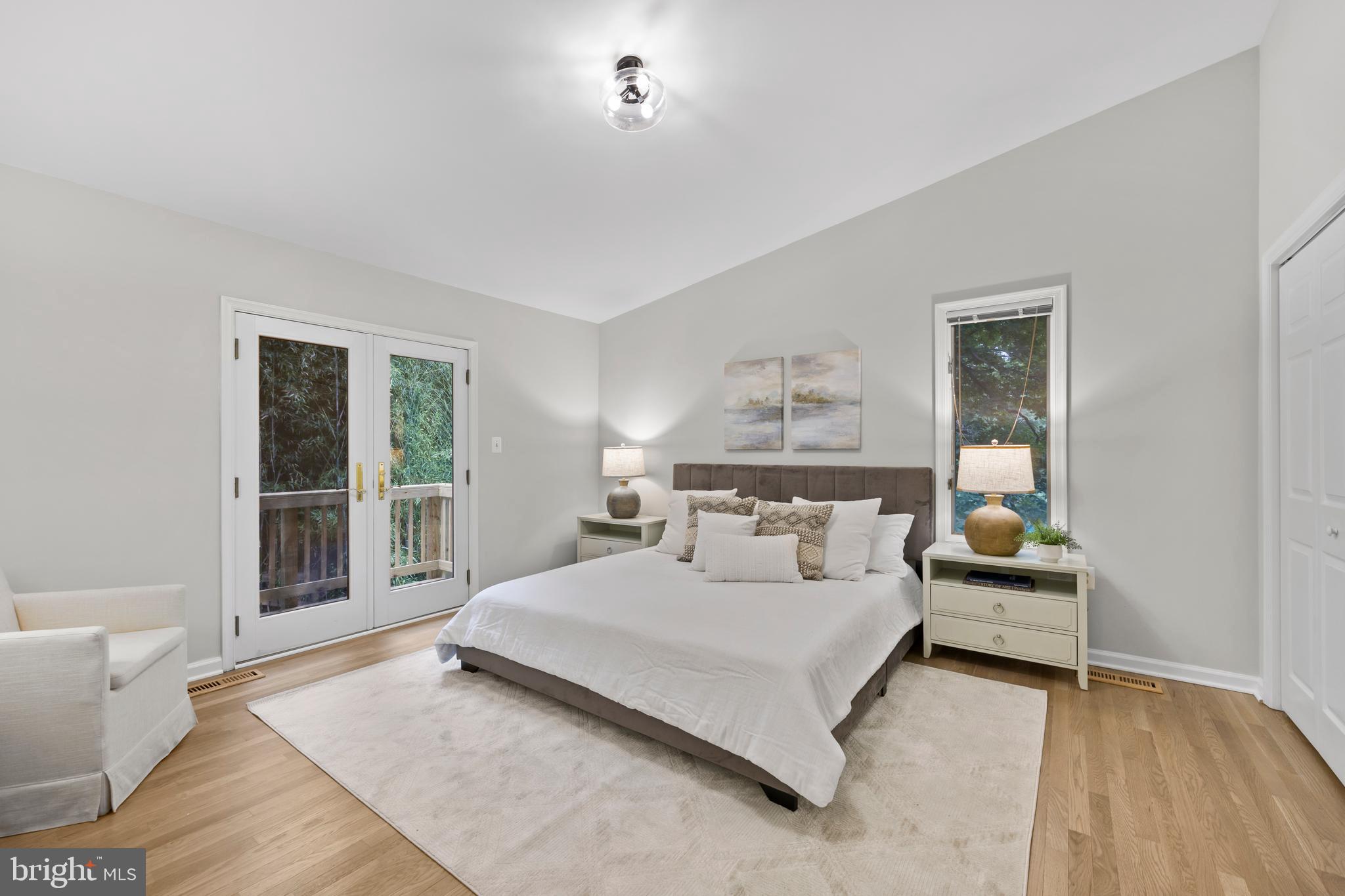 5610 SHADE TREE LANE