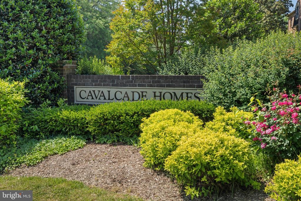 4520 GARBO COURT