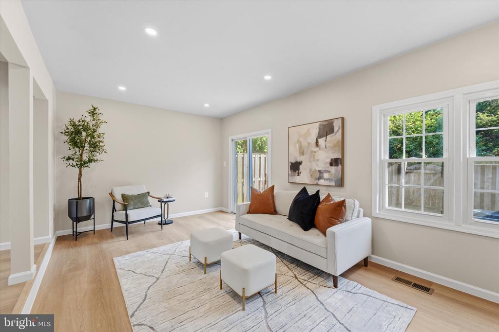 4520 GARBO COURT