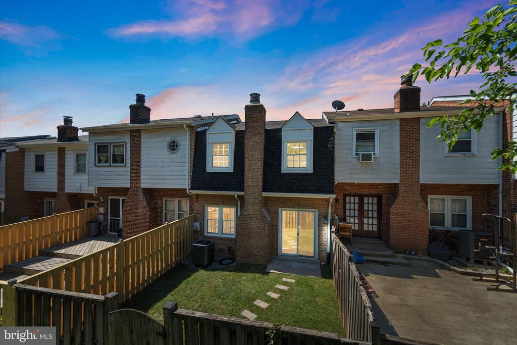 4520 GARBO COURT