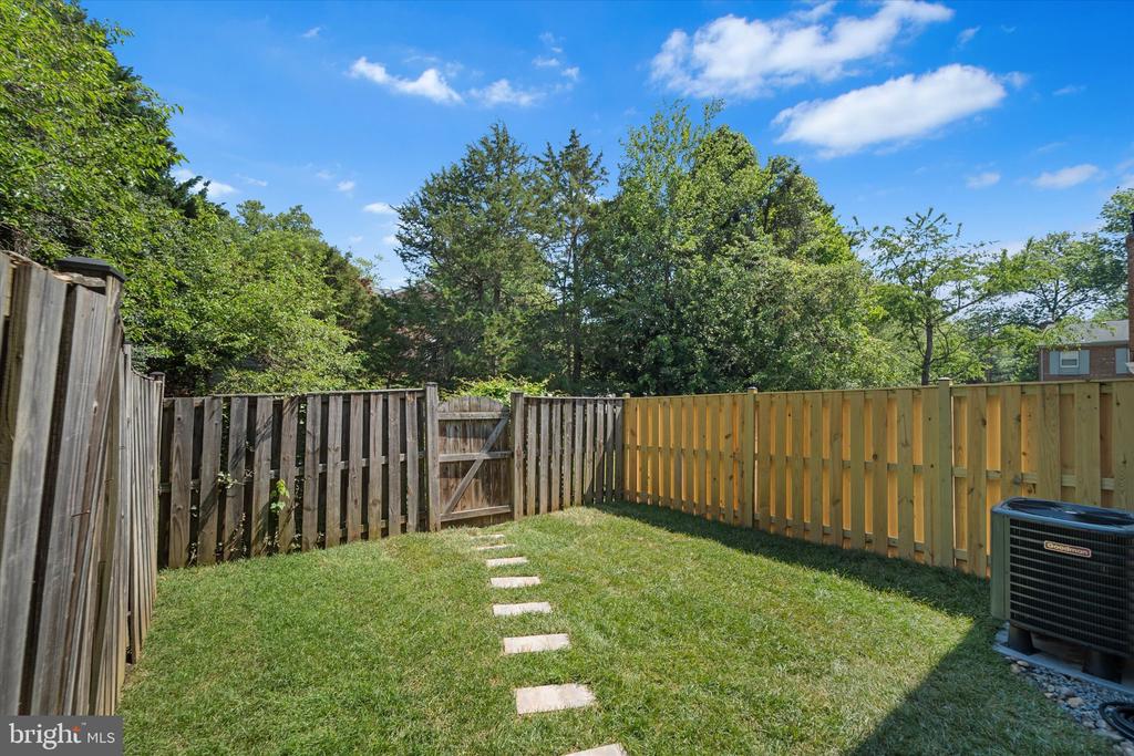 4520 GARBO COURT