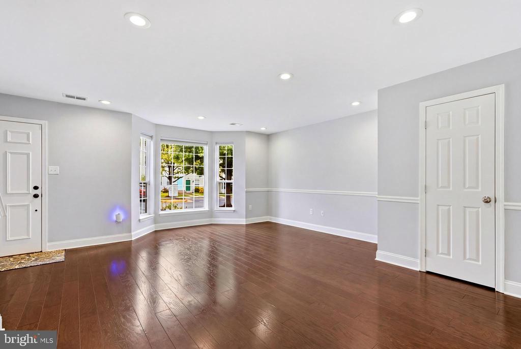 14823 BOLTON ROAD