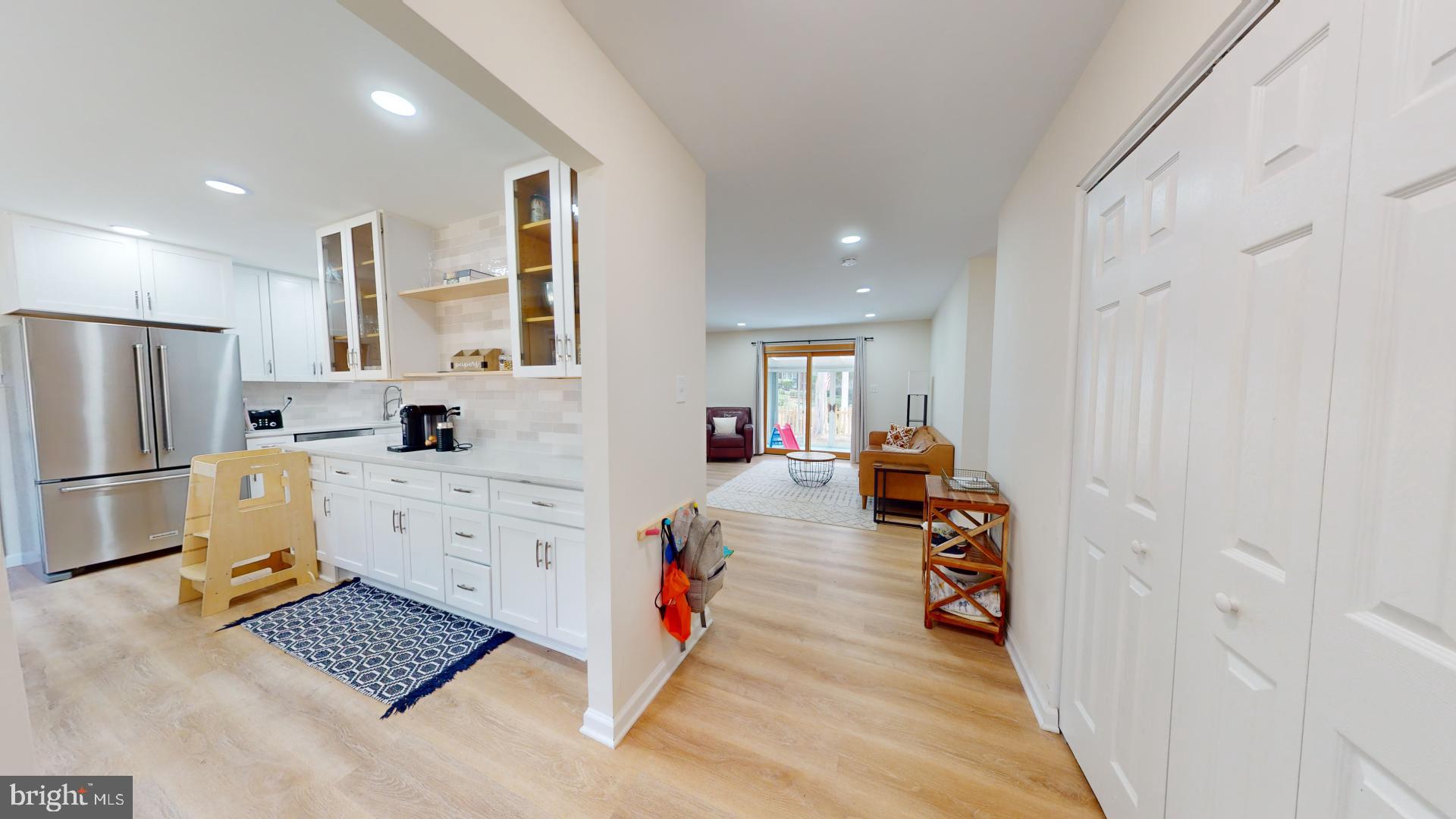 5810 HELMSDALE LANE