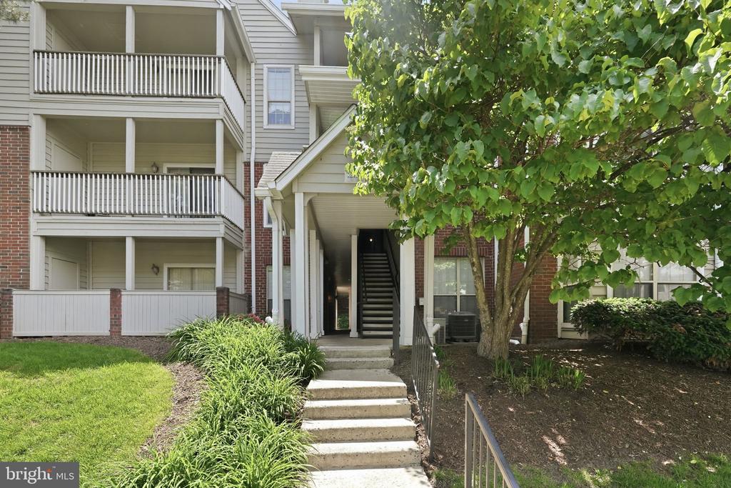 12155 PENDERVIEW TERRACE 823