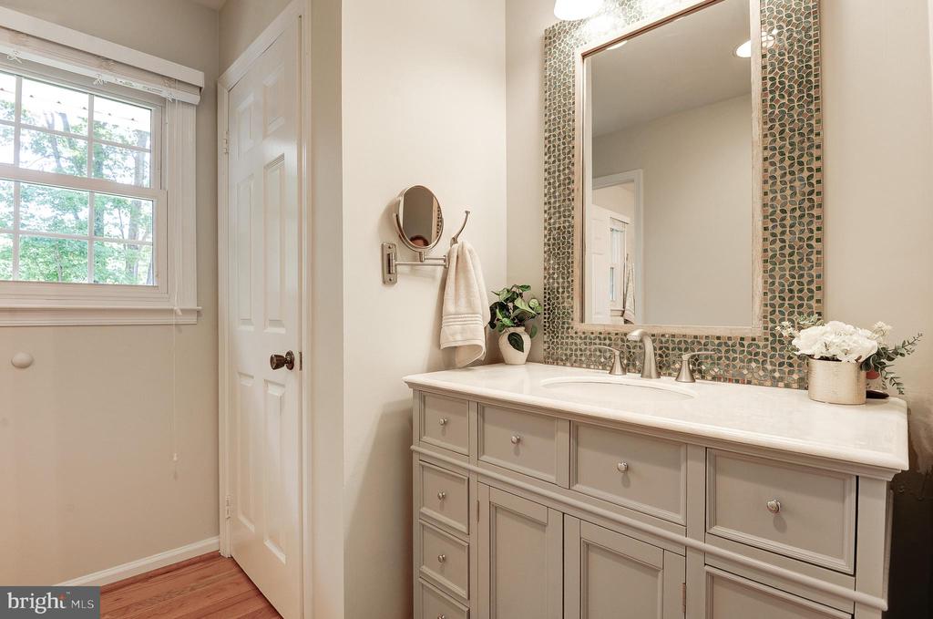 2603 OAKLEDGE COURT