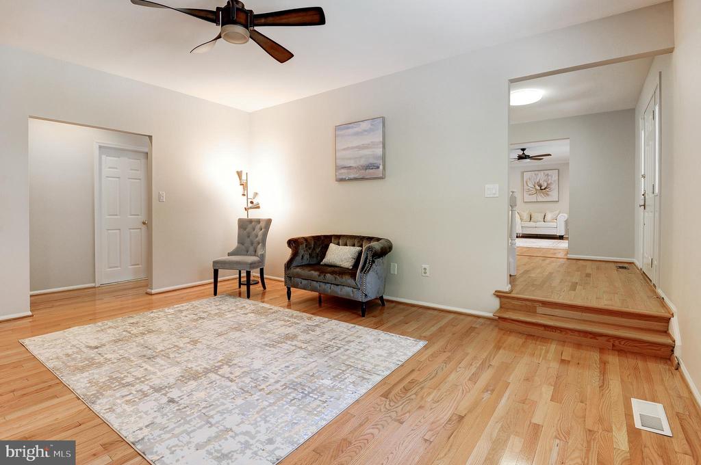 2603 OAKLEDGE COURT