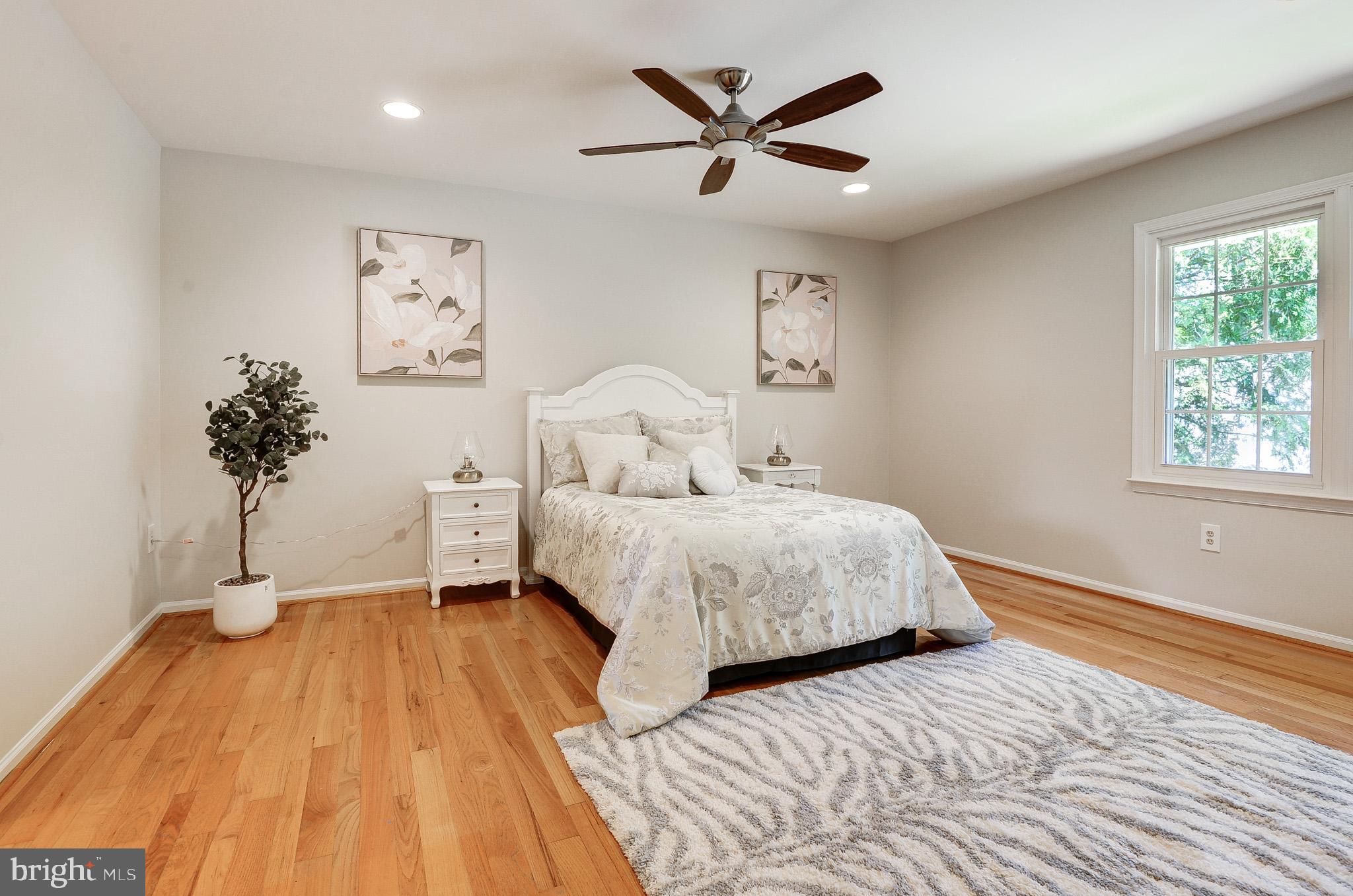 2603 OAKLEDGE COURT