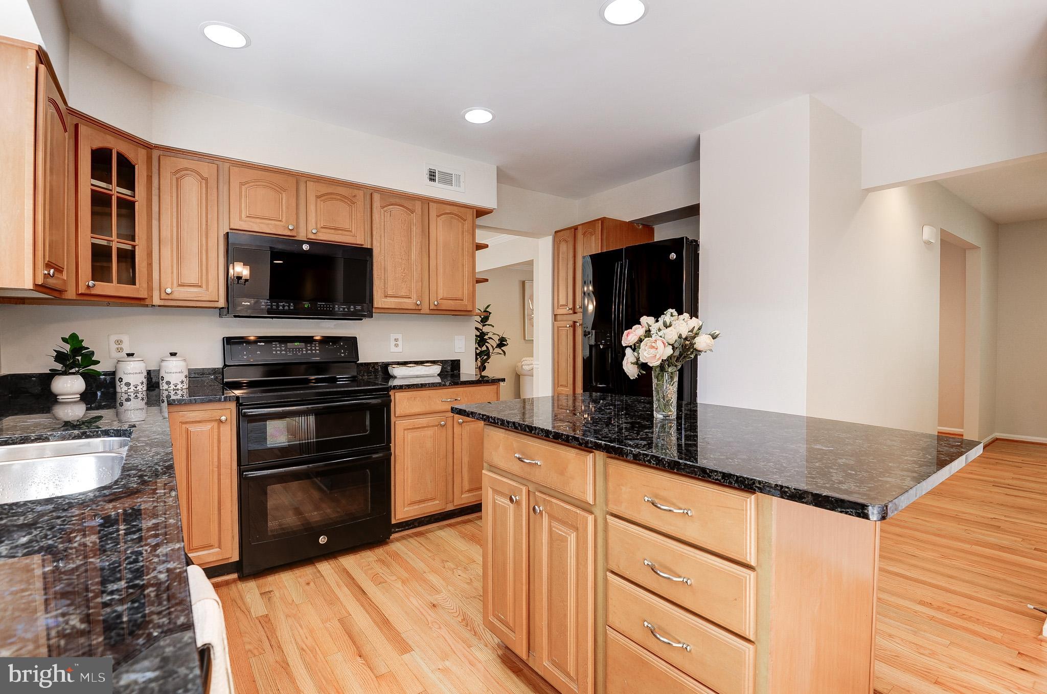 2603 OAKLEDGE COURT