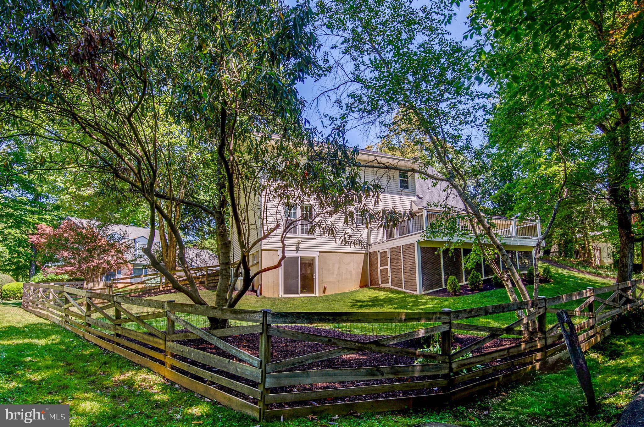 2603 OAKLEDGE COURT