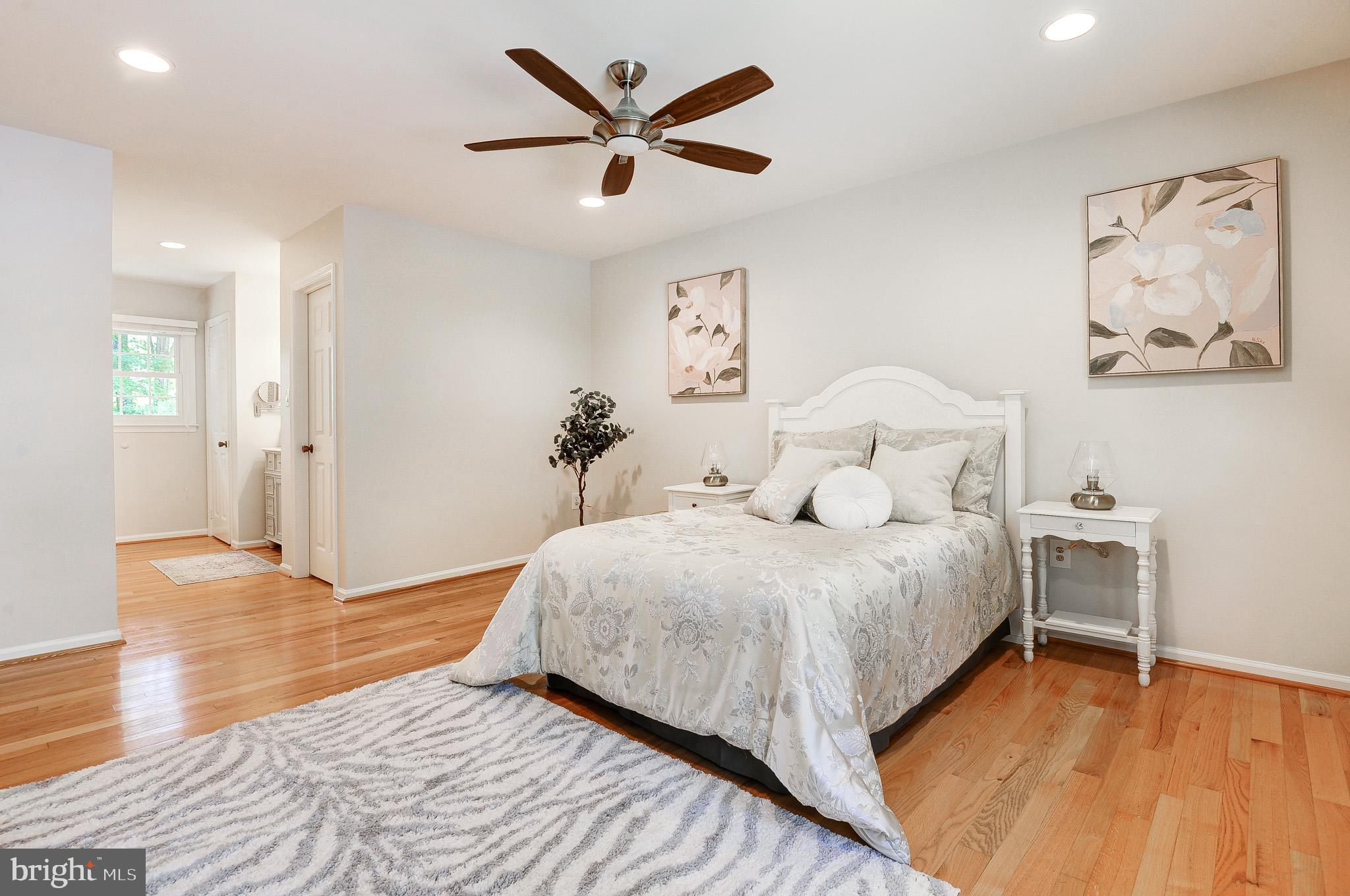 2603 OAKLEDGE COURT