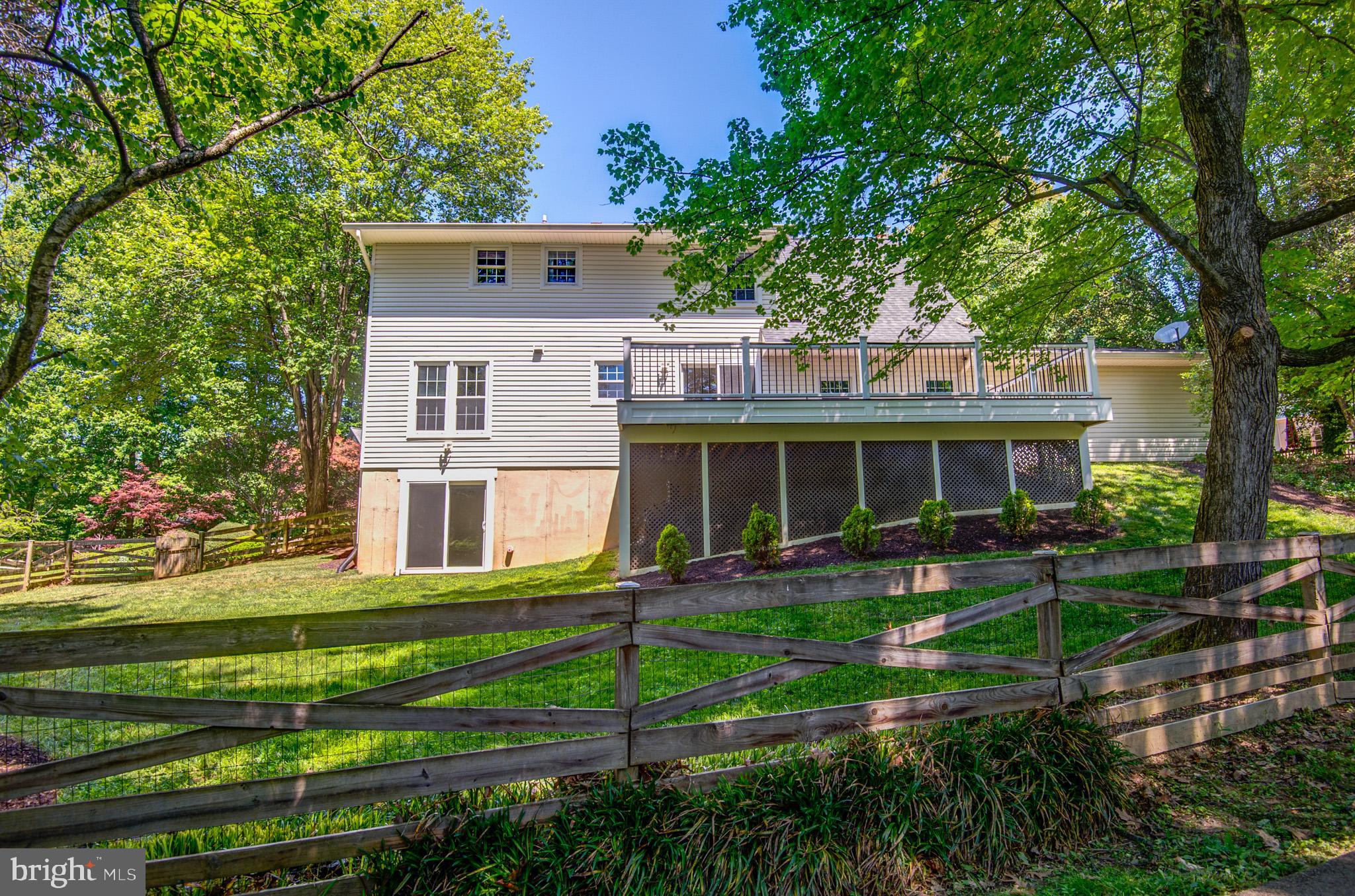 2603 OAKLEDGE COURT