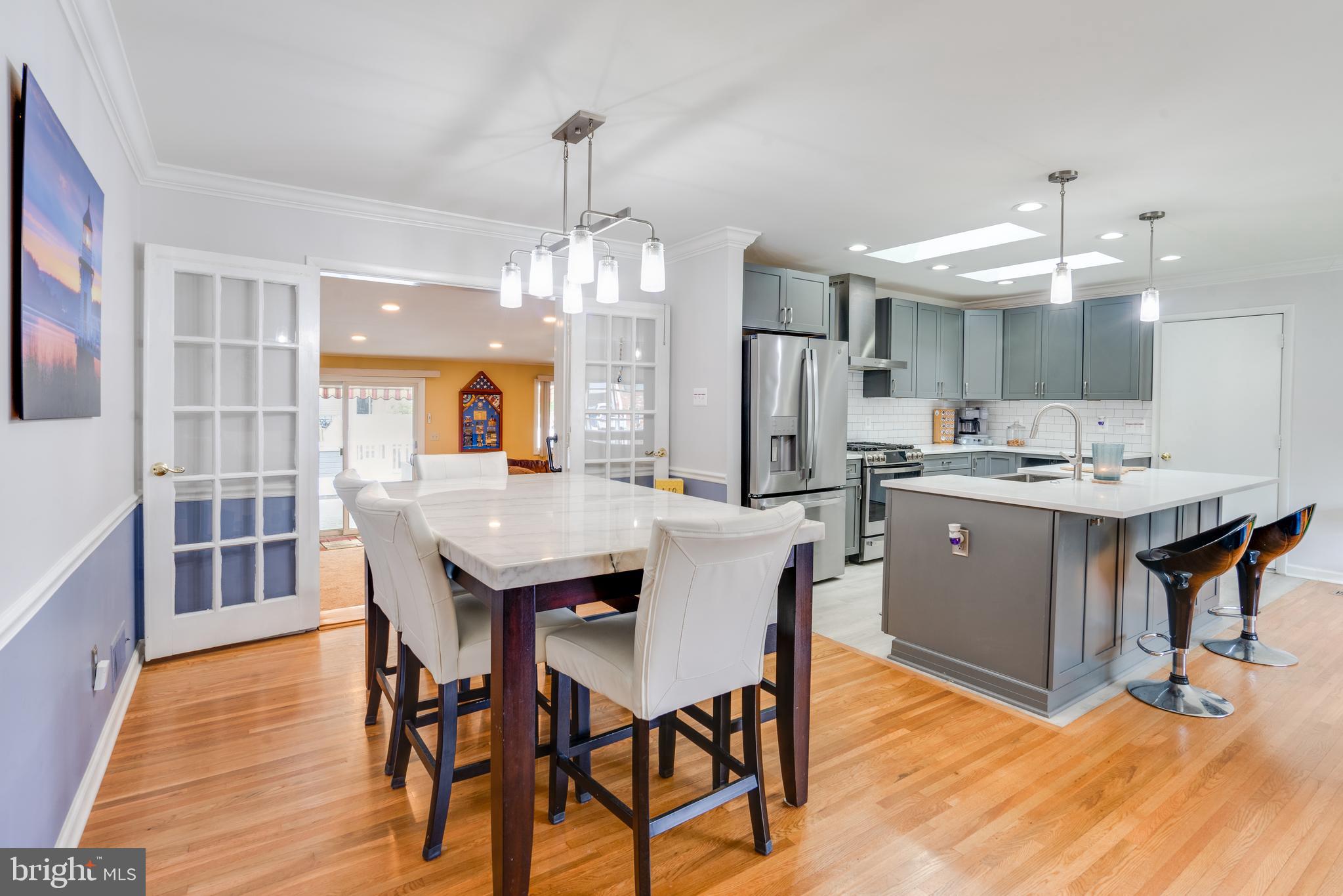 8513 FAIRBURN DRIVE