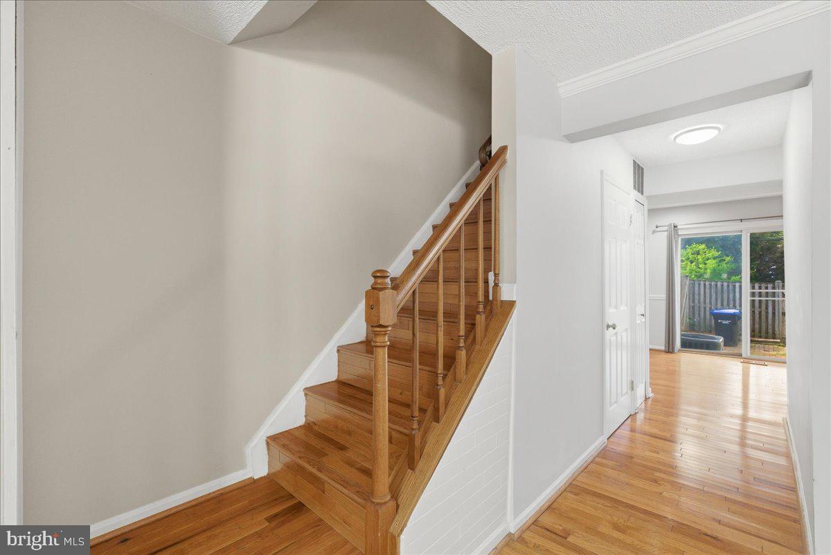 2988 VALERA COURT