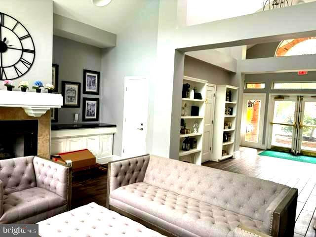 12915 ALTON SQUARE 417