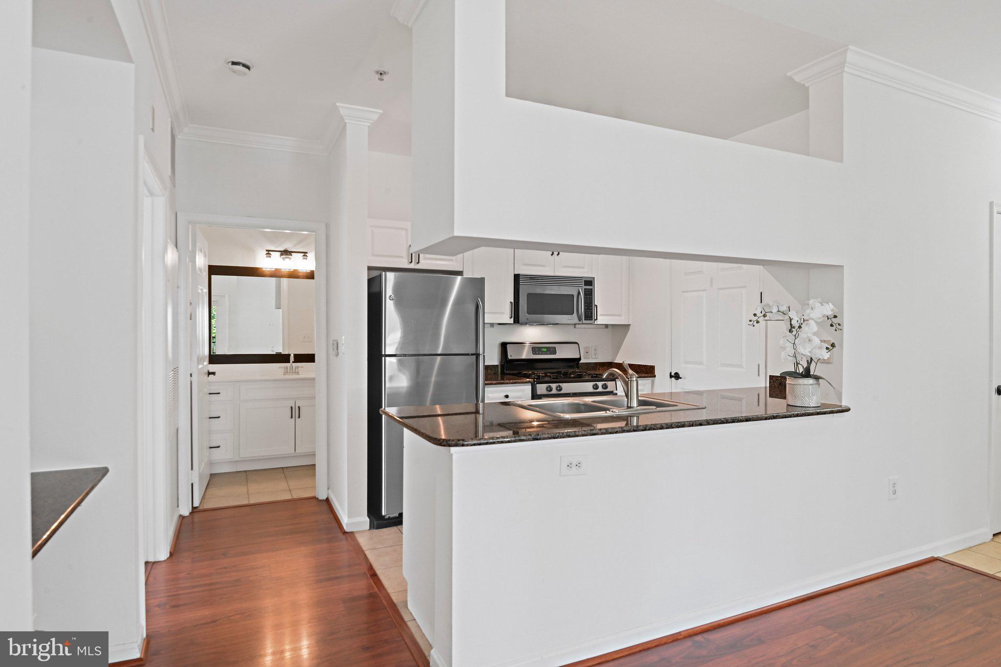12921 CENTRE PARK CIRCLE 206