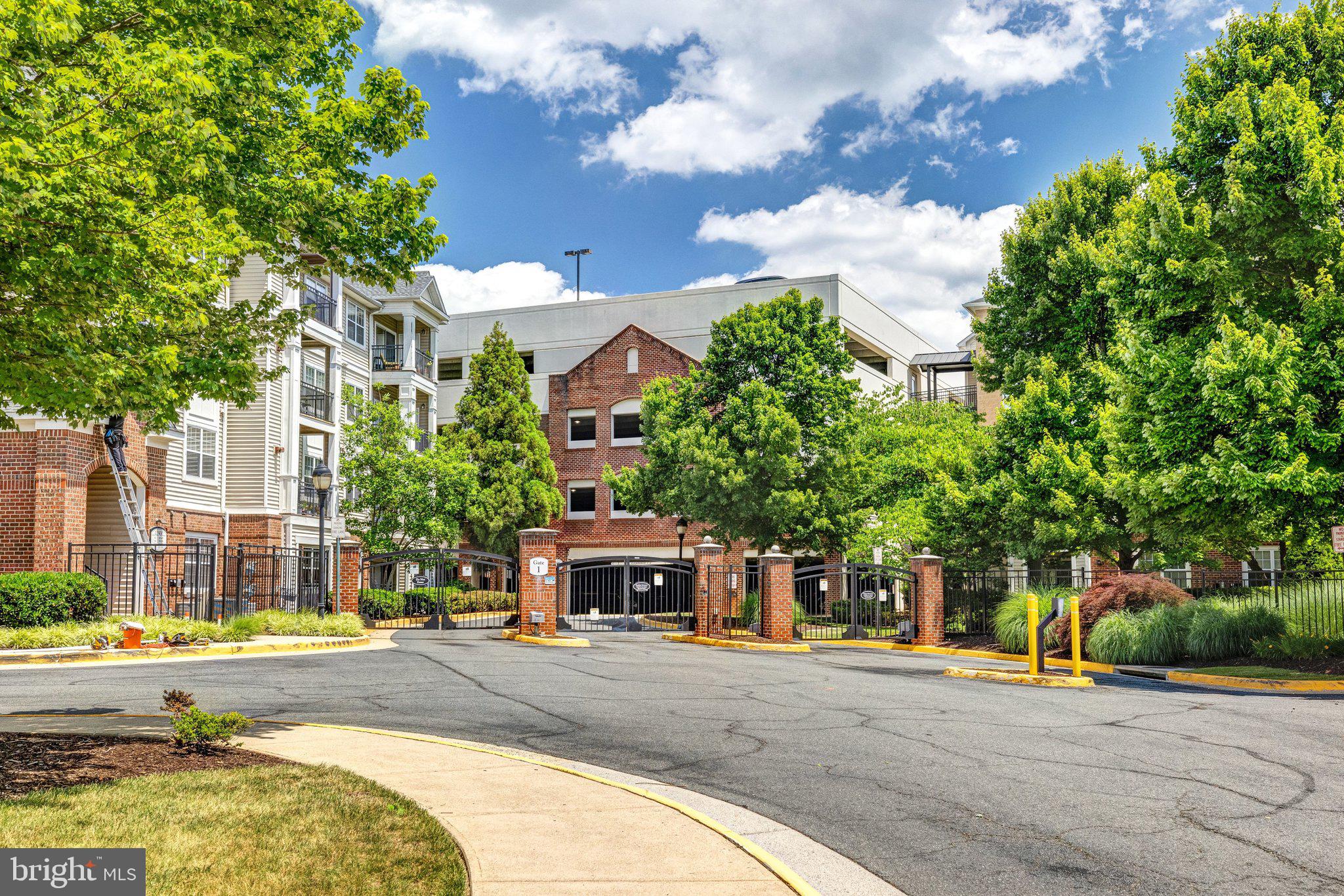 12921 CENTRE PARK CIRCLE 206