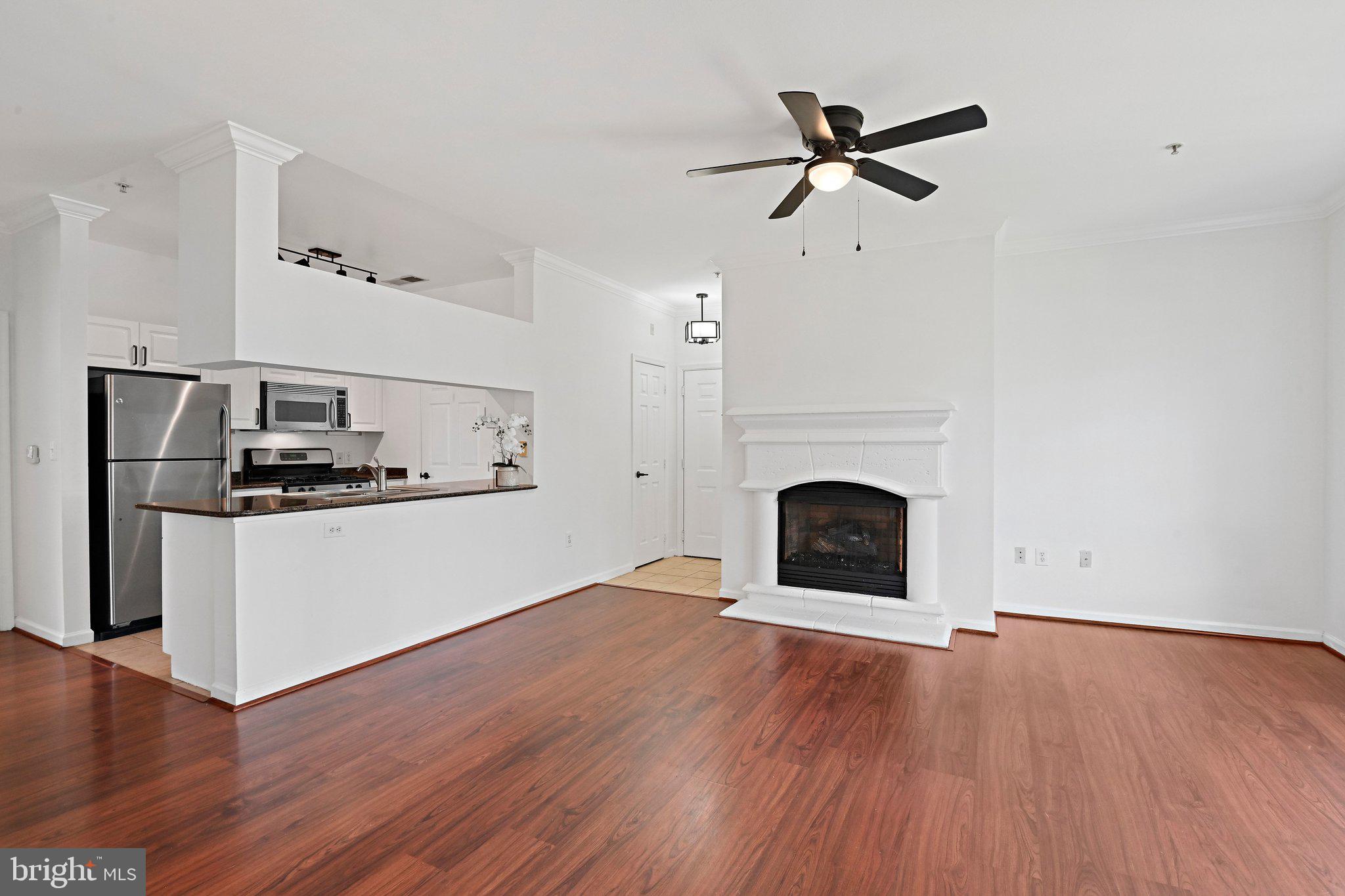 12921 CENTRE PARK CIRCLE 206