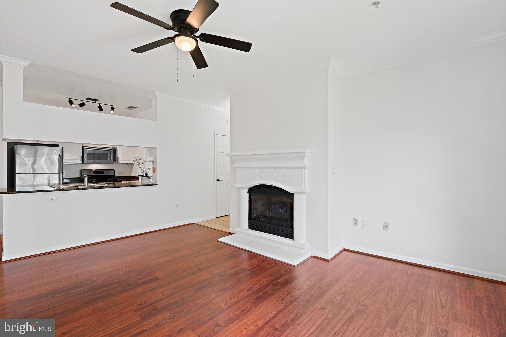 12921 CENTRE PARK CIRCLE 206