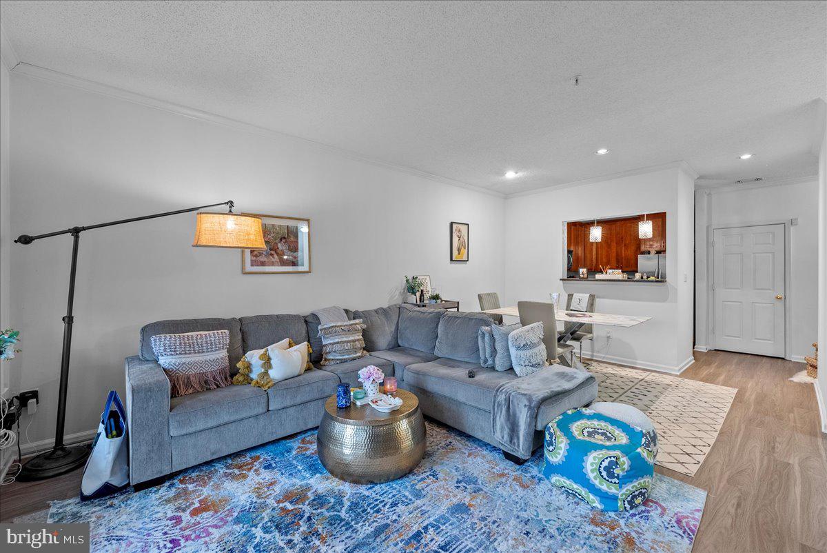 1708 LAKE SHORE CREST DRIVE 24